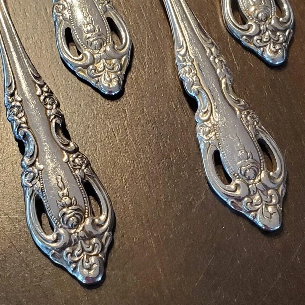 5 Oneida Community Brahms Stainless Place Table‎ Soup Spoons 6.75